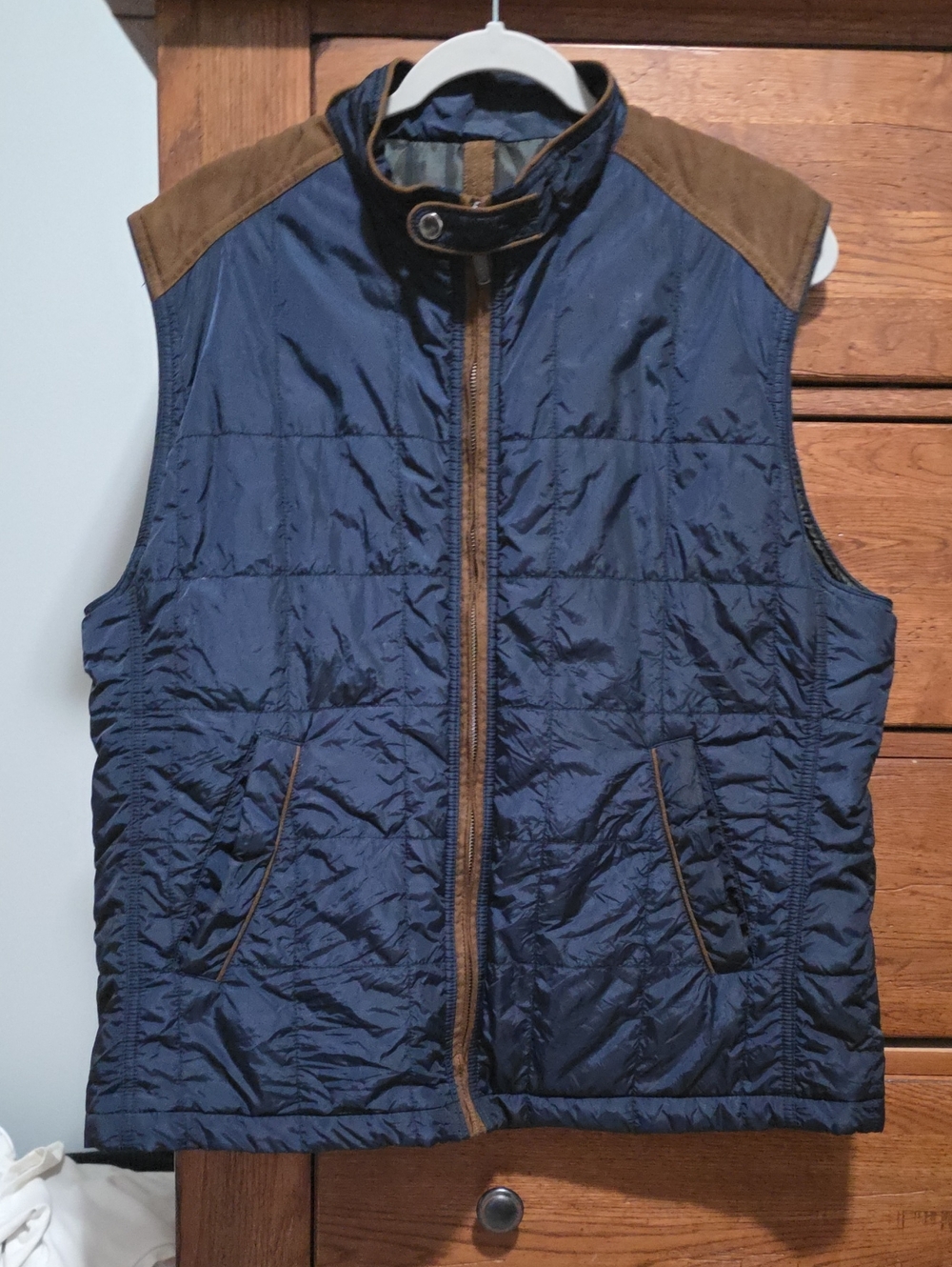 Johnston & Murphy Navy Quilted Vest with Brown Trim